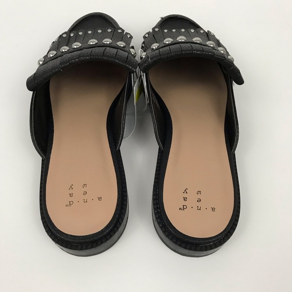 A New Day • Mules - Picture 5 of 7